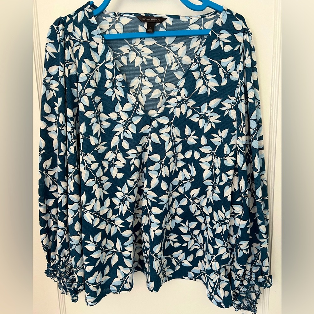 Banana Republic blouse